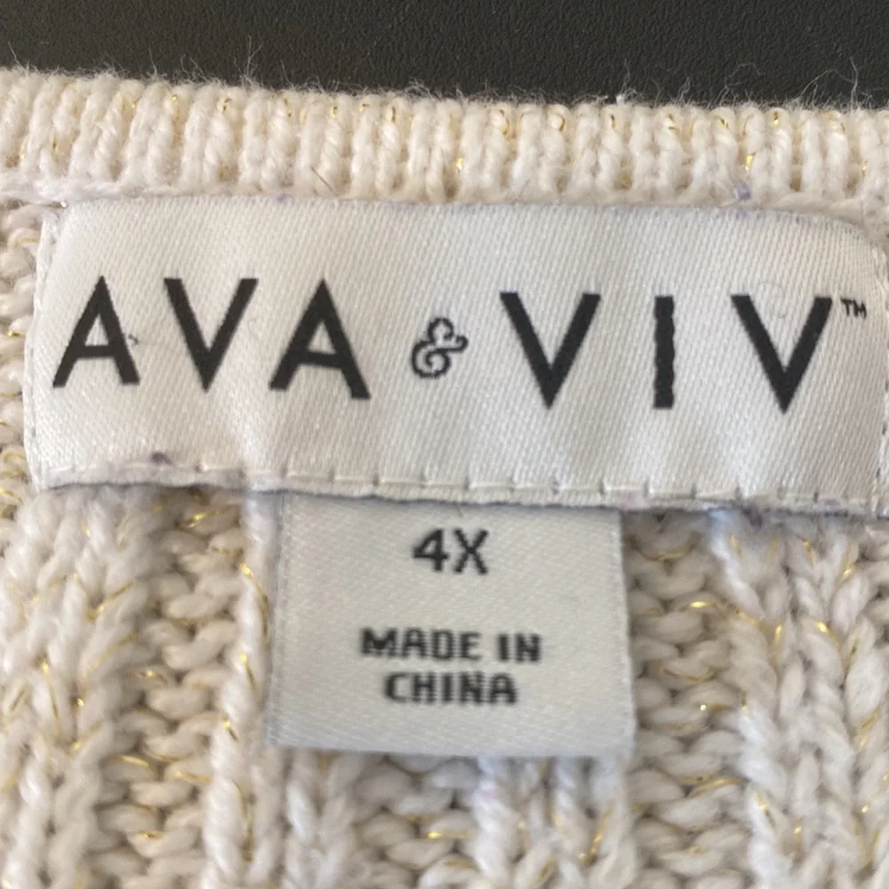 V Neck Ribbed Sweater - Picture 4 of 5